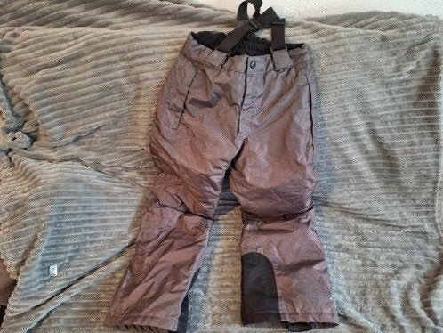Skibroek bruin maat 134-140 h, Kinderen en Baby's, Broek, Jongen of Meisje, Ophalen of Verzenden, Zo goed als nieuw