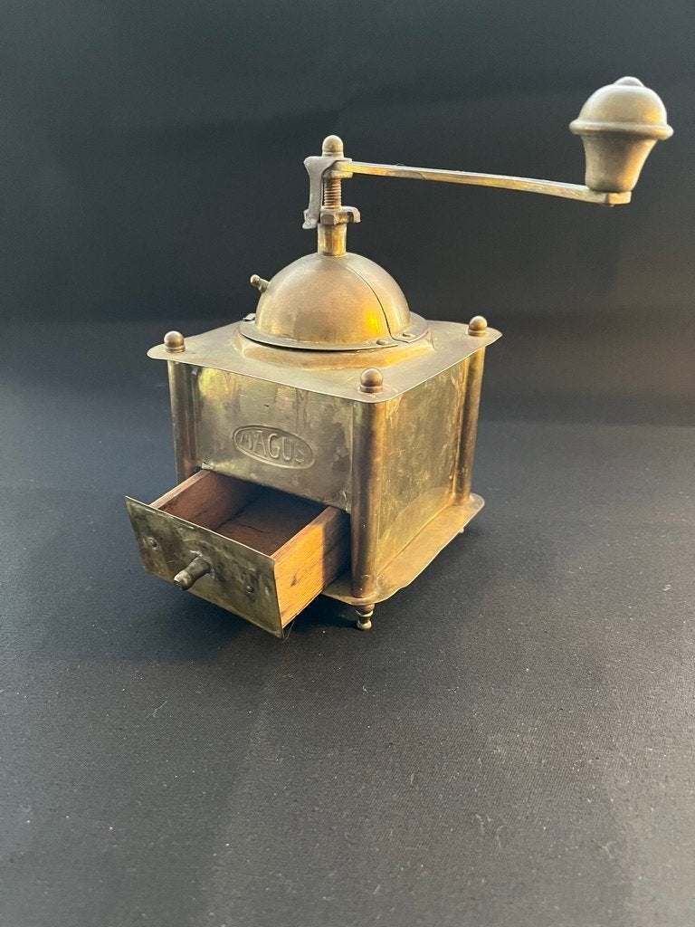 Te koop Antieke Magnus koffie molen, Antiek en Kunst, Ophalen of Verzenden