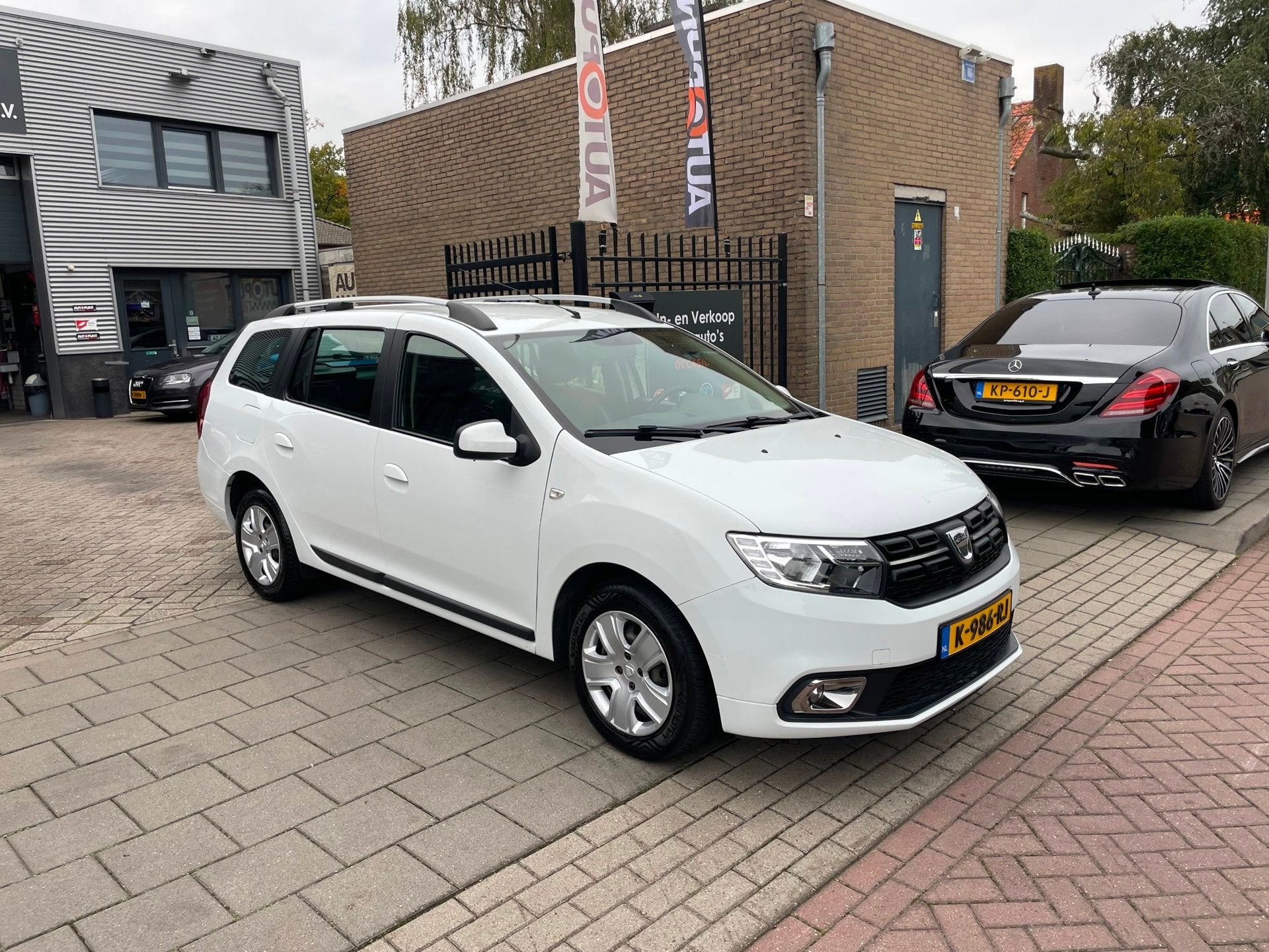 Dacia Logan MCV 0.9 TCe SL Royaal Automaat Airco PDC NAP APK, Auto's, 898 cc, Gebruikt, Euro 6, Bedrijf