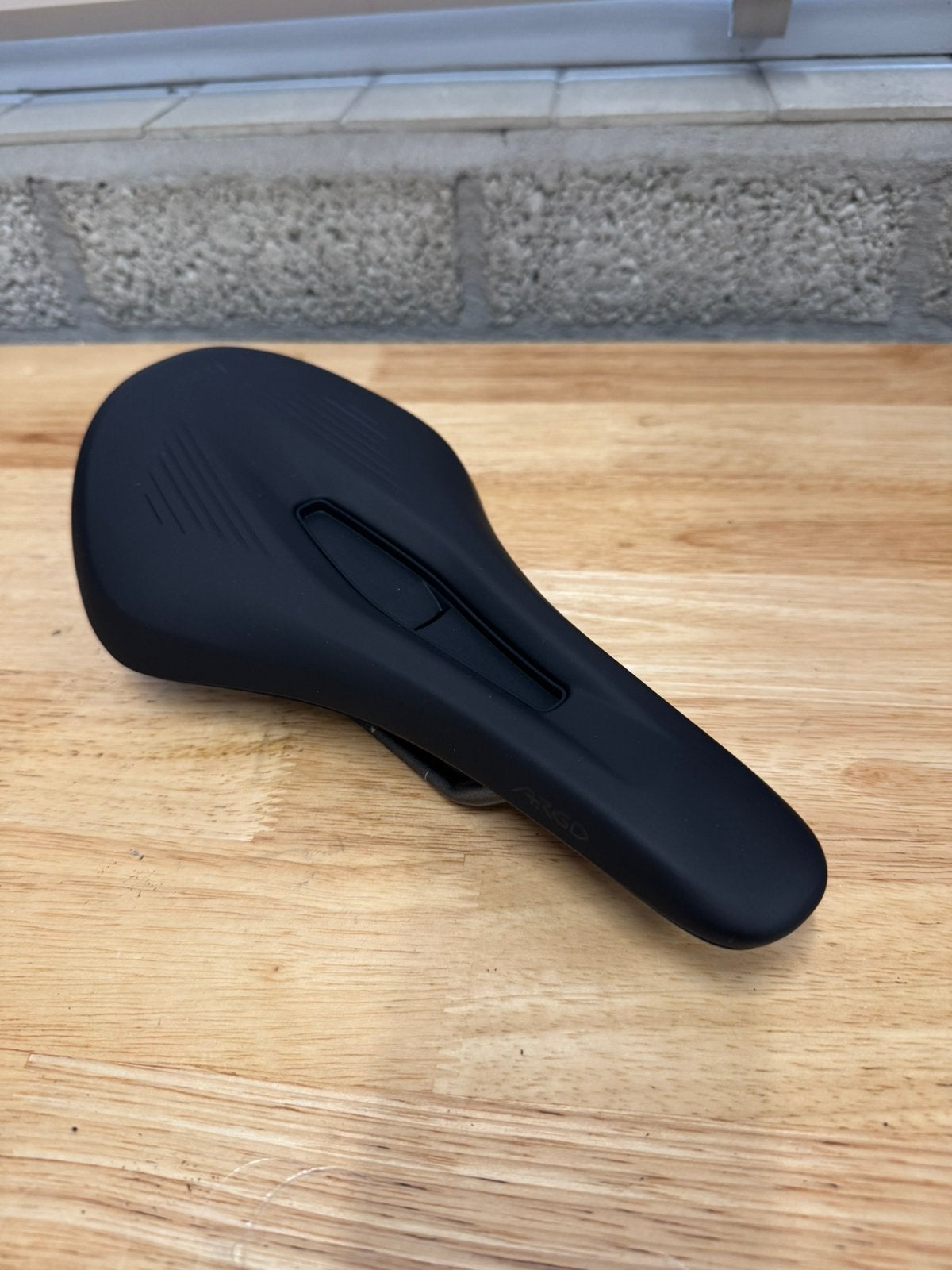 Fizik vento argo x3 140mm zadel NIEUW!, Ophalen of Verzenden, Nieuw, Zadel