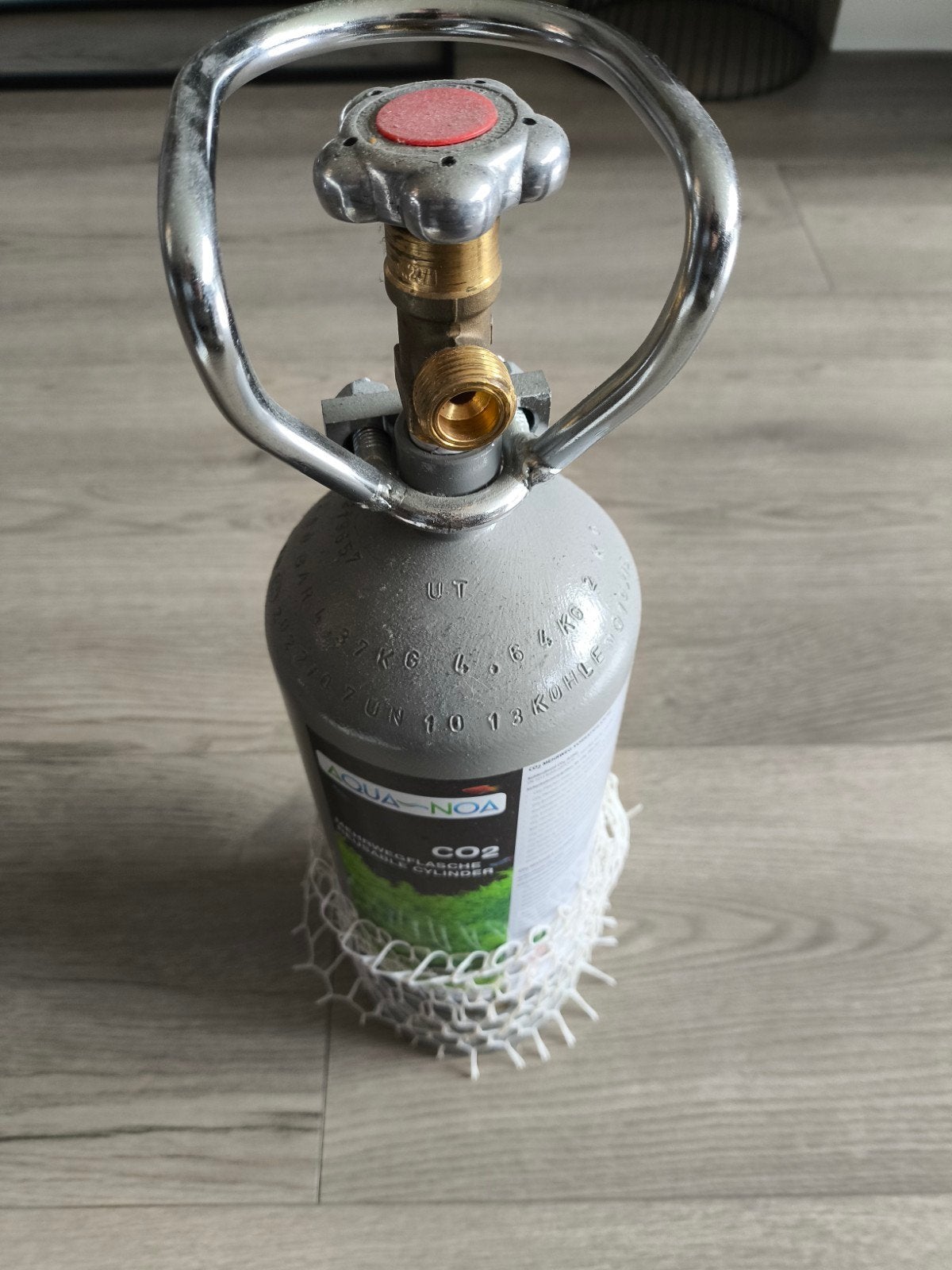 2kg co2 fles leeg voor aquarium, Ophalen, Zo goed als nieuw