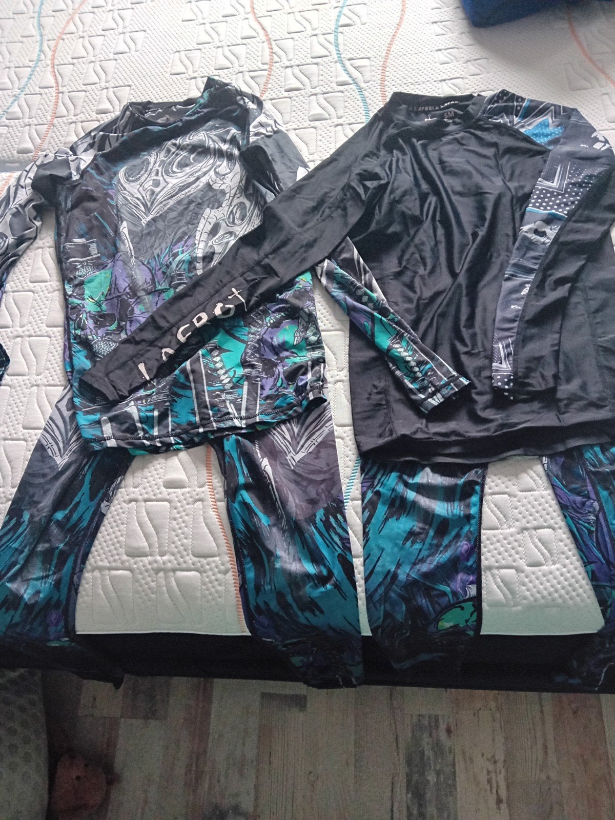 rashguard onderkleding voor vechtsporten, Sport en Fitness, Ophalen, Gebruikt, Vechtsportkleding, Jiu-Jitsu
