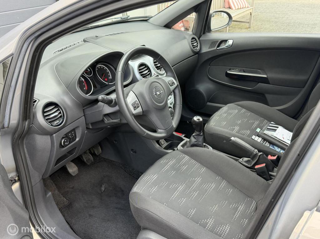 Opel Corsa 1.4-16V 100pk Edition|RIJKLAAR|NAV|AC|OPEL DLR OH, Auto's, Voorwielaandrijving, Euro 5, Gebruikt, 4 cilinders