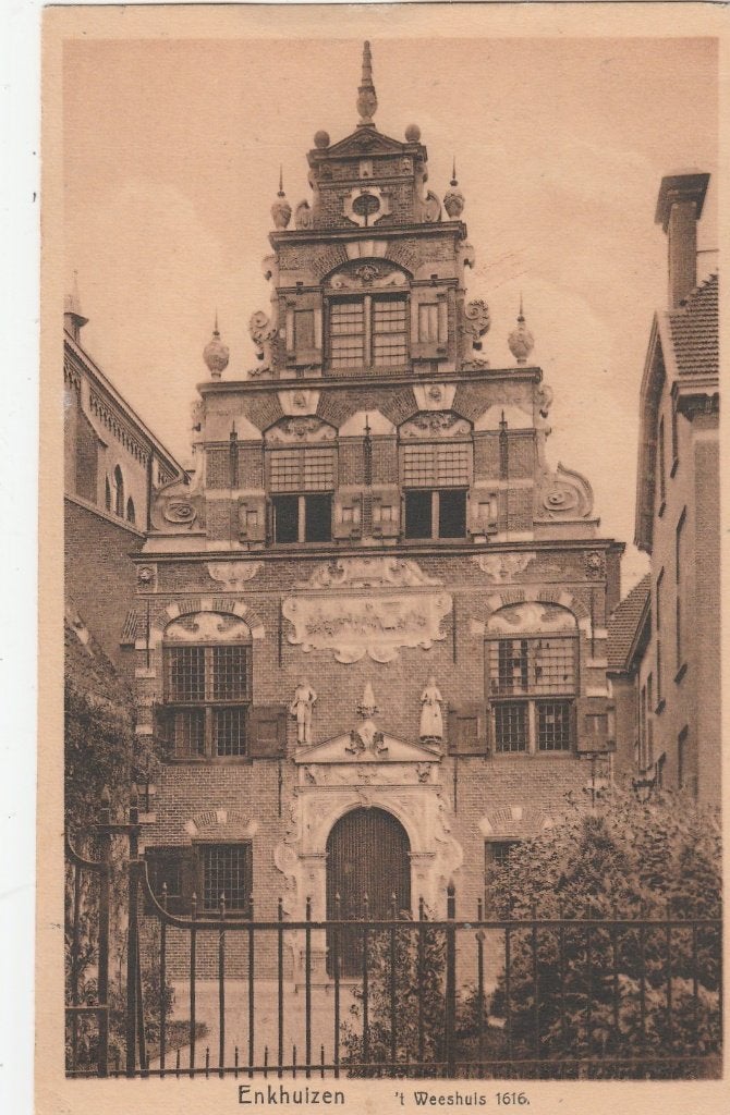 enkhuizen- het weeshuis 1616, Ophalen of Verzenden, 1940 tot 1960, Noord-Holland