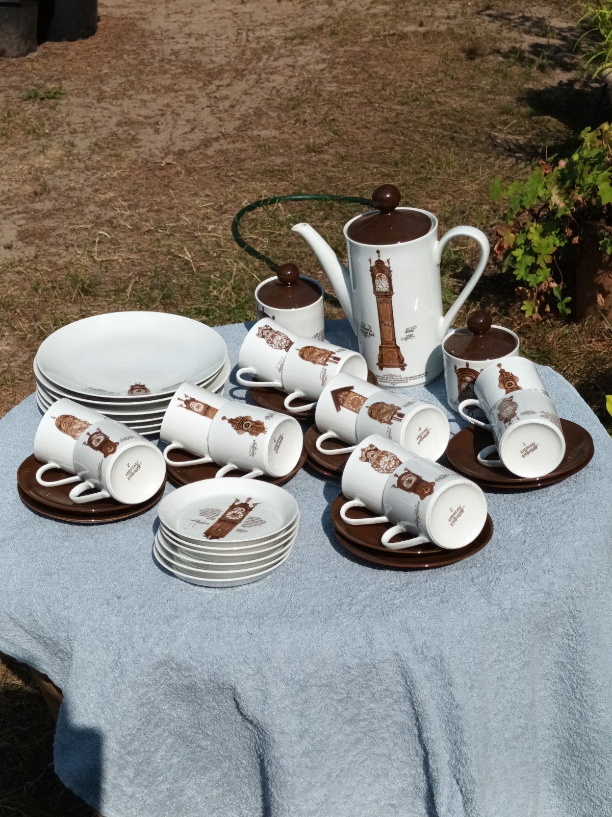 Vintage Servies Hollandse Staande Klokken - 20-delig, Ophalen