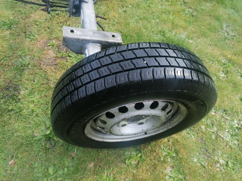 As aanhanger/ aanhangwagen geremd, Ophalen, Gebruikt