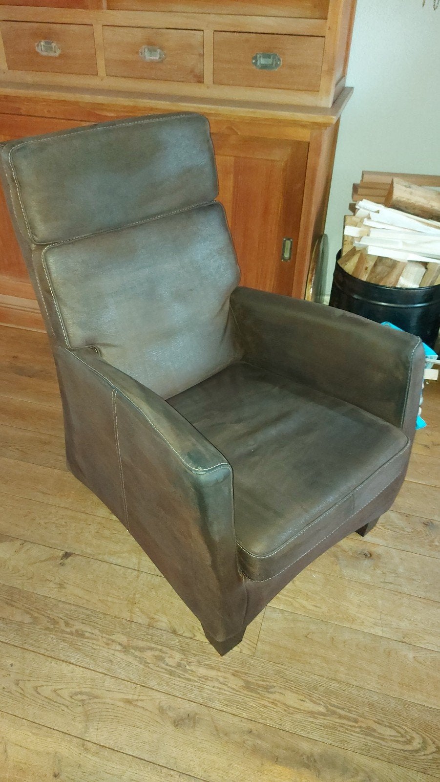 Comfortabele fauteuil gratis af te halen, Ophalen, Gebruikt, 75 tot 100 cm, Leer