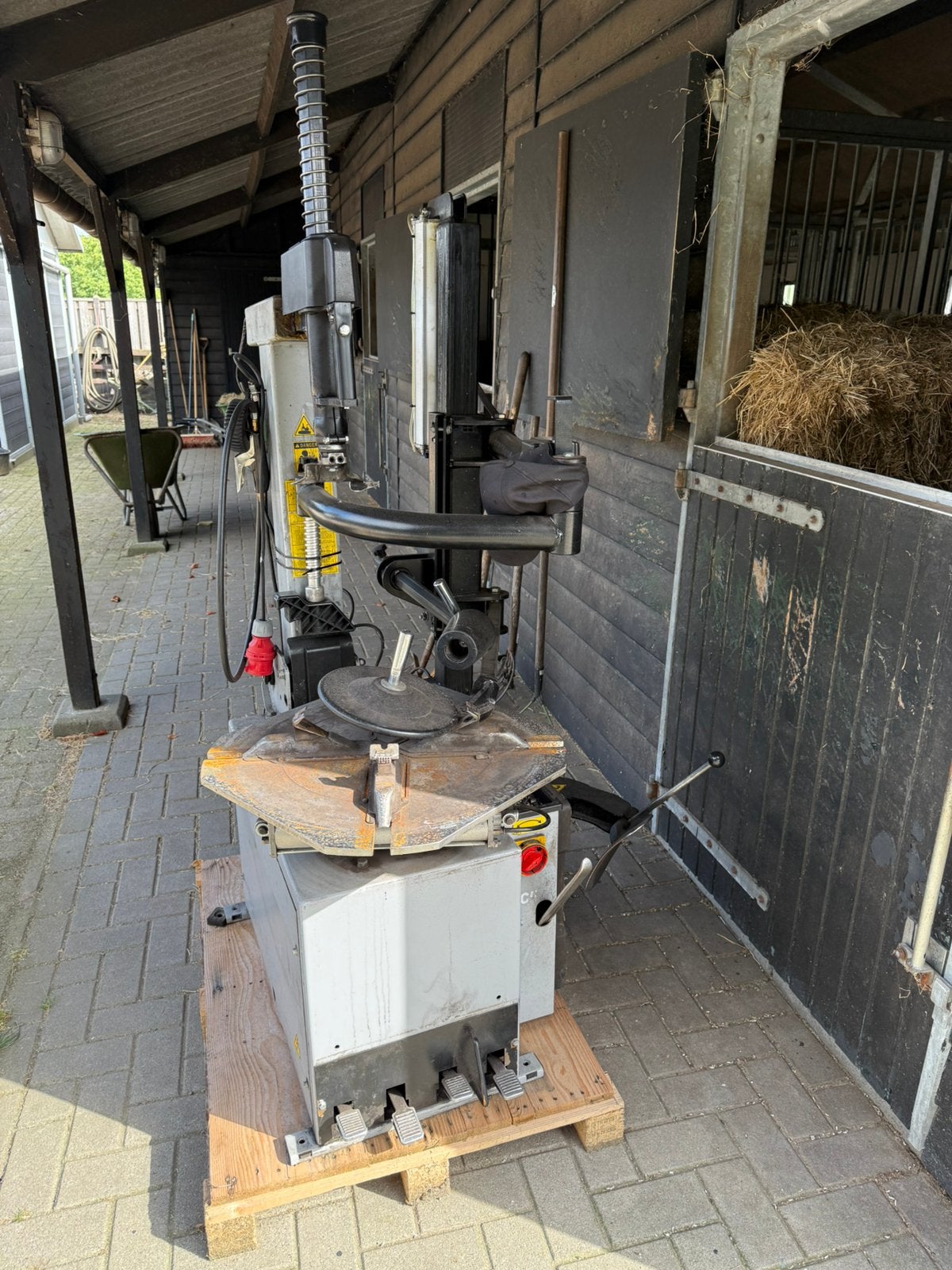 Wolf WTC500 Banden Demonteermachine 400V + Hulparm | 2020, Ophalen, Gebruikt, Elektrisch, Overige soorten