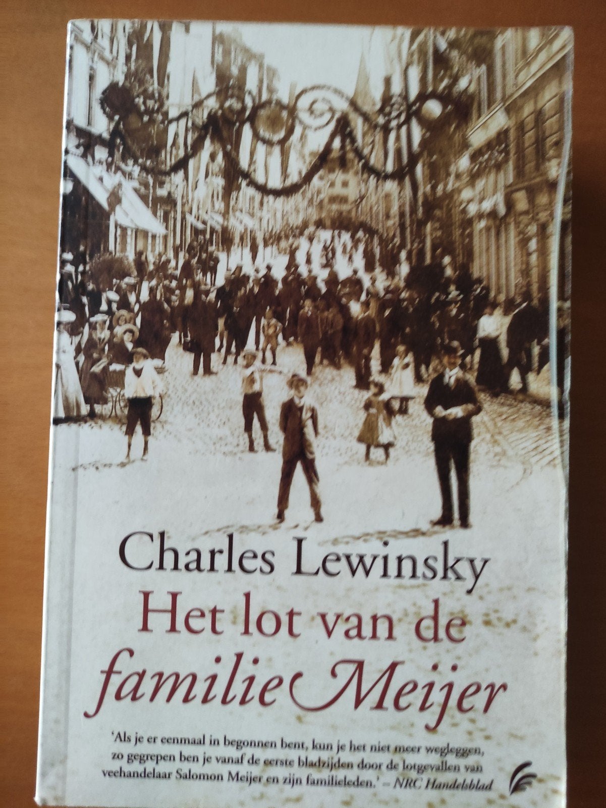 Charles Lewinsky - Het lot van de familie Meijer, Ophalen of Verzenden, Zo goed als nieuw, Charles Lewinsky