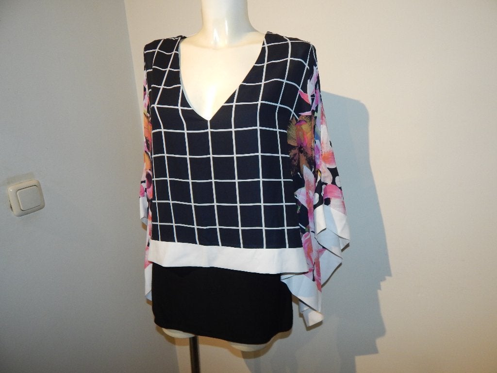 Joseph Ribkoff prachtige top vlinder mouw bloemen D40, Maat 38/40 (M), Joseph Ribkoff, Zo goed als nieuw, Lange mouw
