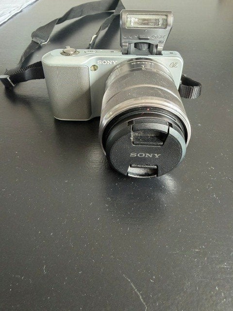 Sony NEX-3 + 18-55mm OSS lens | Originele accu & lader, Audio, Tv en Foto, Fotocamera's Digitaal, Gebruikt, Systeemcamera, Sony