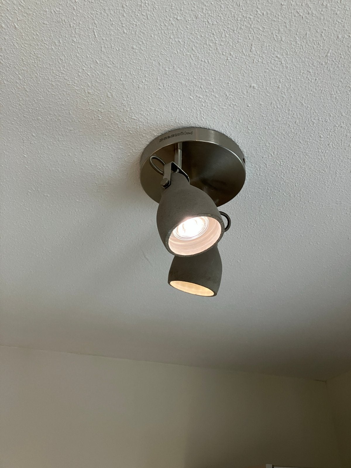 Plafondspot met 2 lampen, plafoniere grijs, GU10 fitting, Gebruikt, Modern, Verstelbaar, GU10