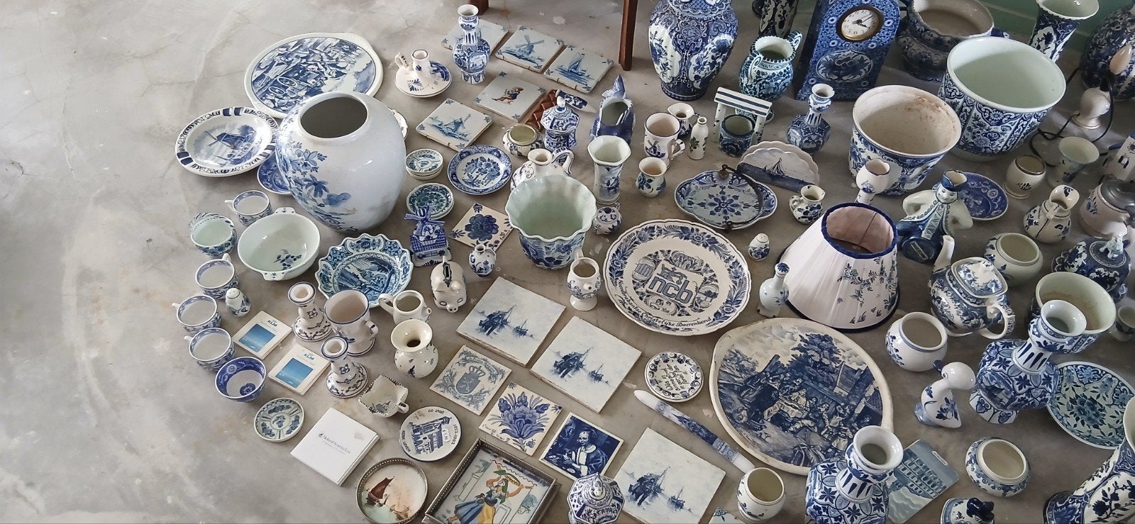 Grote verzameling Delfts Blauw aardewerk en tegels, Ophalen of Verzenden
