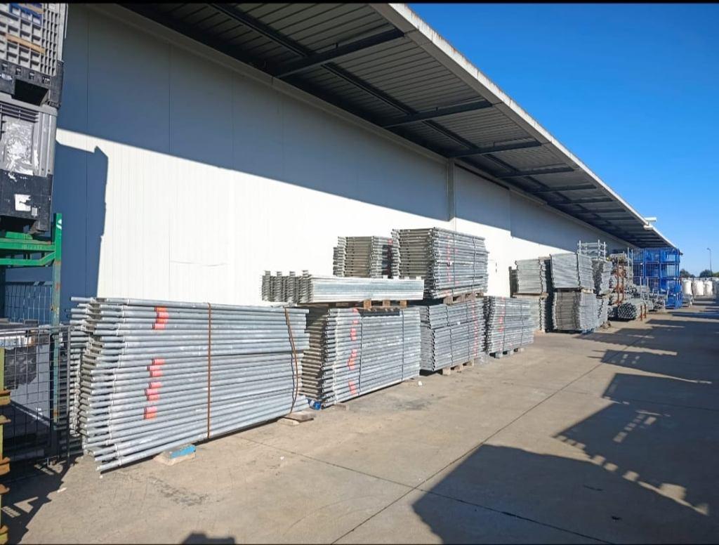 Gebrauchtes Layher original Gerüst **55-60% Rabatt**, Ophalen of Verzenden, Zo goed als nieuw, Gevelsteiger, 5 meter of hoger