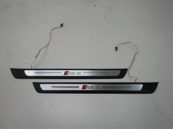 Audi RS6 4K Instaplijsten Set L + R Verlicht `, Ophalen of Verzenden, Gebruikt