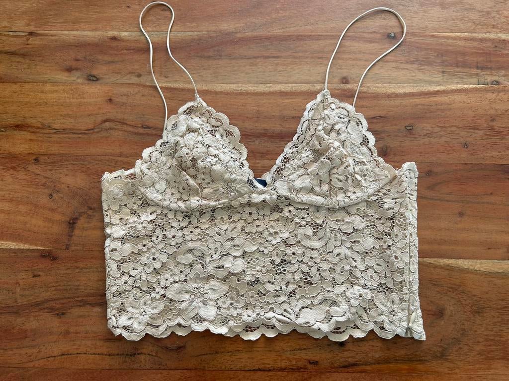 Zara beige kanten top maat M, Maat 38/40 (M), Beige, Ophalen of Verzenden, Zo goed als nieuw