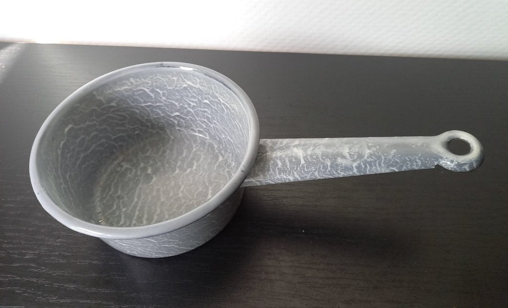 Emaille grijze wolkjes steelpan nummer 2, Ophalen of Verzenden