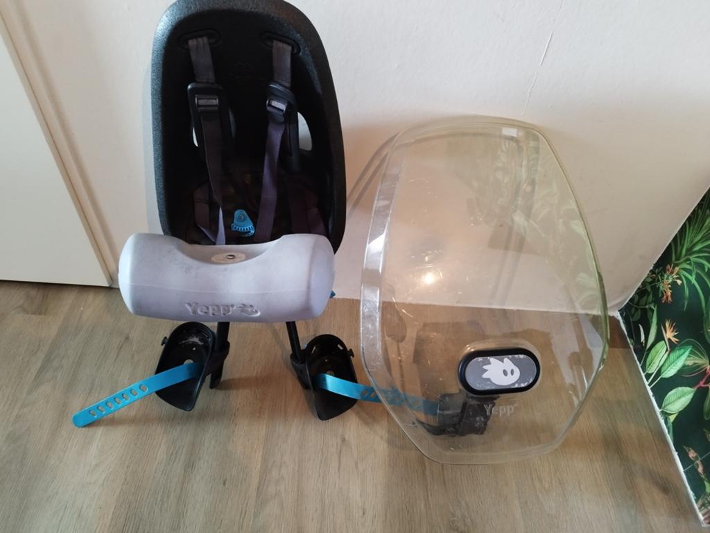 Yepp fiets stoel voor met windscherm., Ophalen, Gebruikt