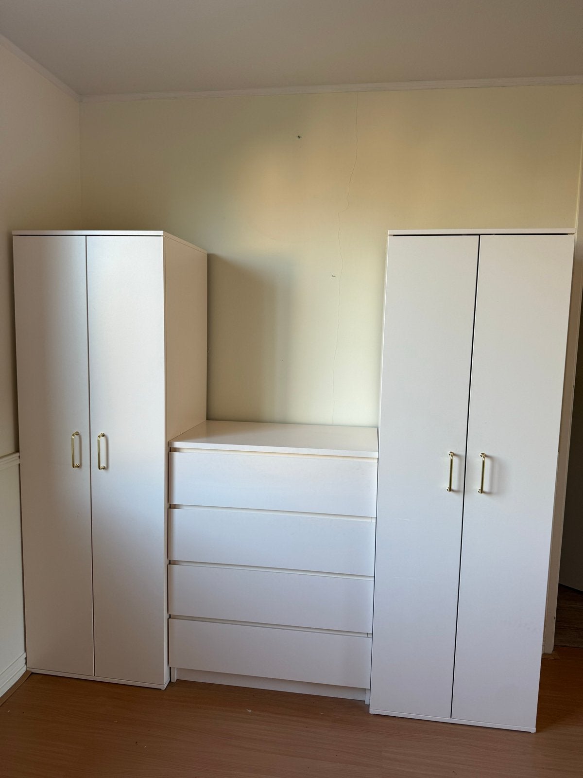 IKEA Godishus kledingkast en Malm ladekast geschilderd, Huis en Inrichting, Kasten | Kledingkasten, Ophalen, Gebruikt, 50 tot 100 cm
