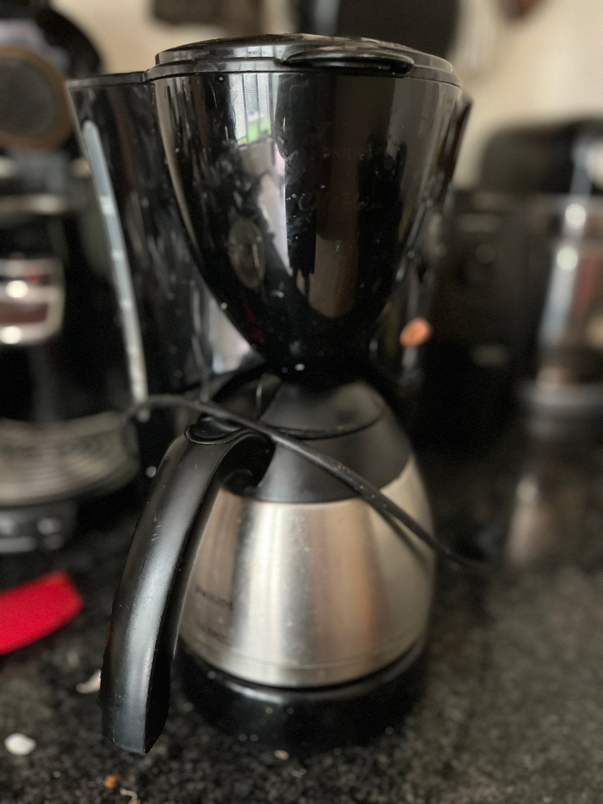 Gratis kapot Phlips koffiezetapparaat, Witgoed en Apparatuur, Ophalen, 10 kopjes of meer, Koffiemachine, Gemalen koffie
