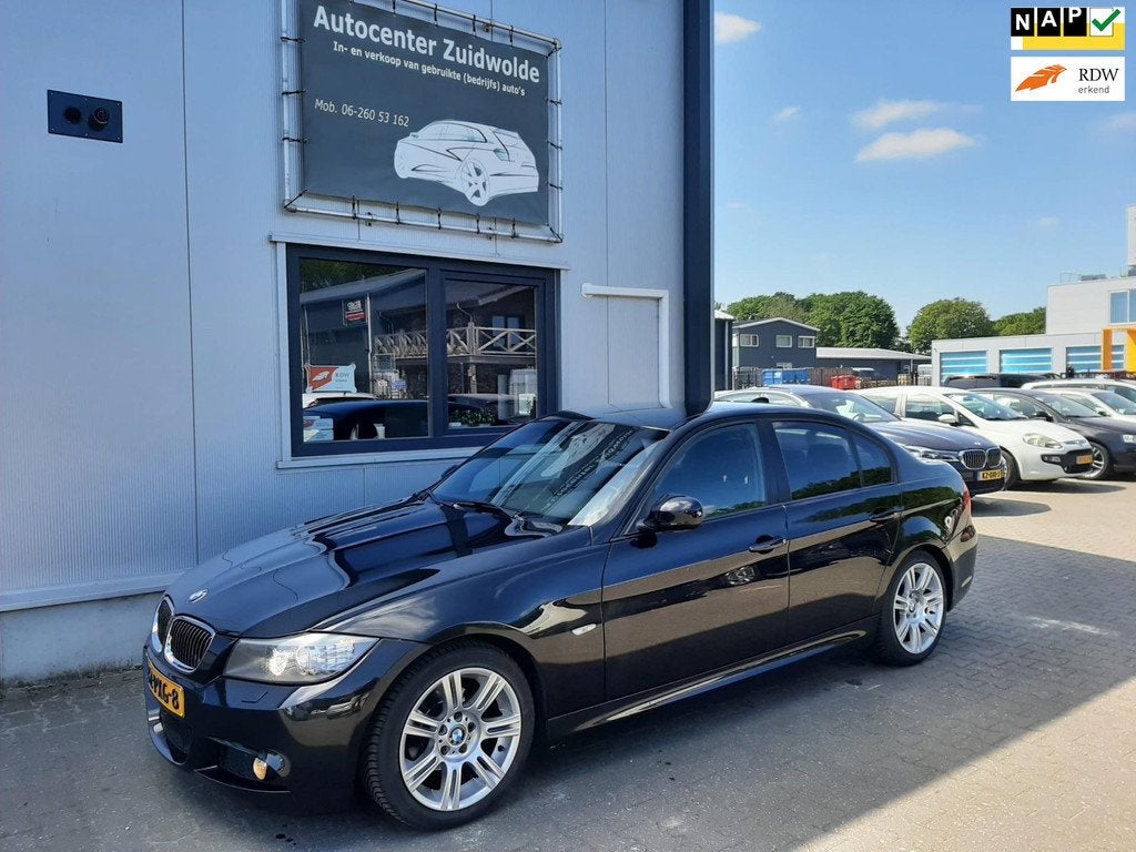 BMW 3-serie 318i Corporate Lease M pakket, Auto's, BMW, Euro 5, Zwart, 4 cilinders, Zwart