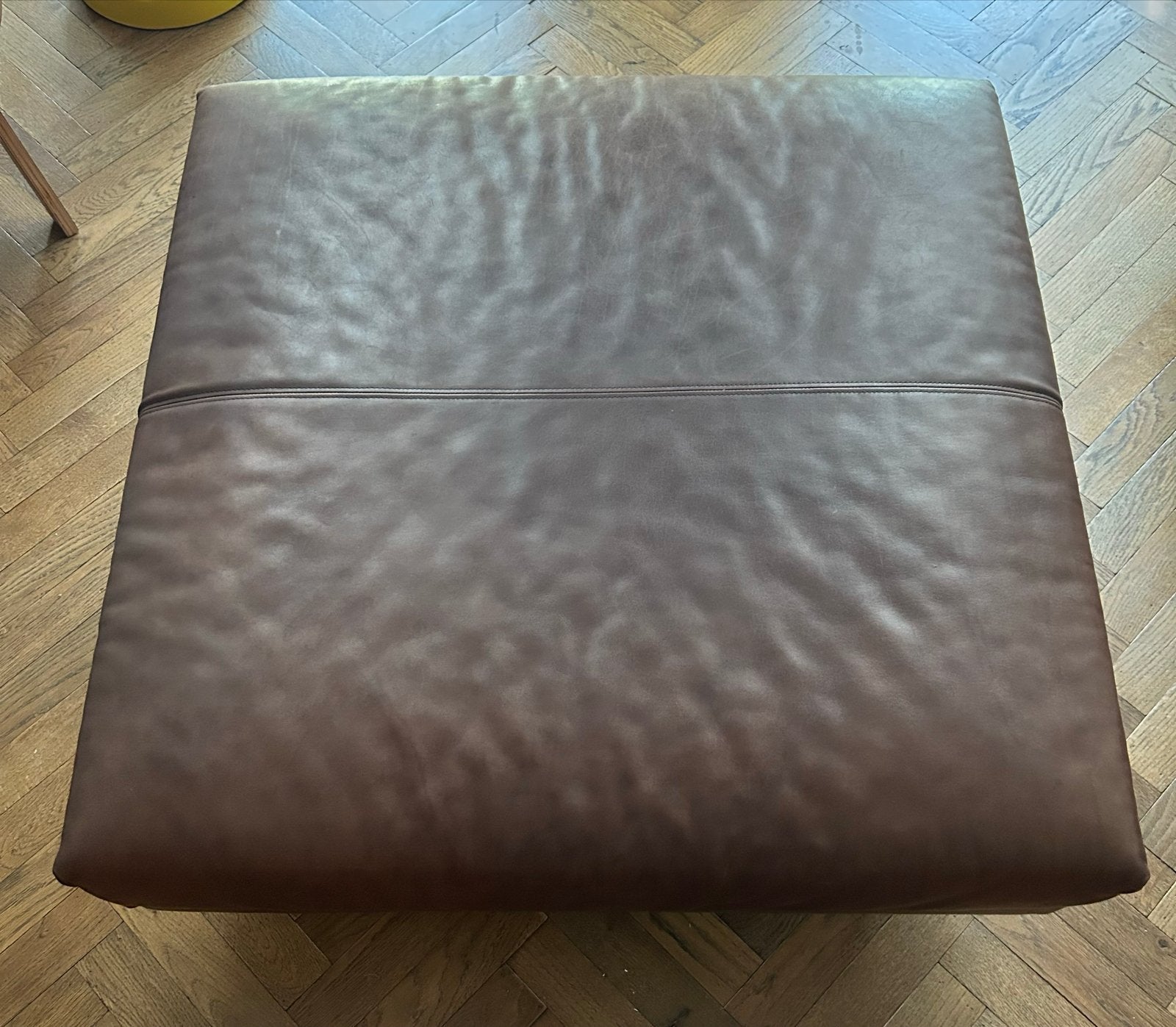Montis Axel Hocker 93x93x40cm Rancho Siena Leer, Huis en Inrichting, Banken | Voetenbanken en Poefen, Ophalen, Gebruikt, Vierkant