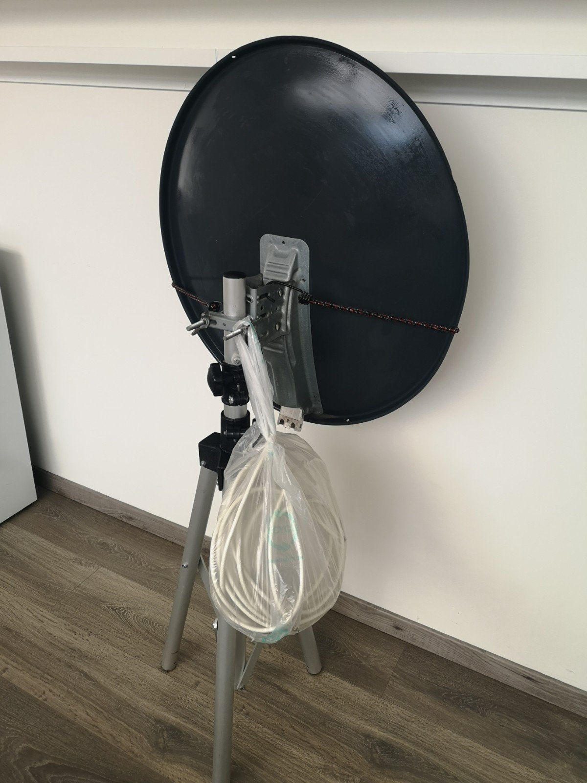 TRIAX Schotelantenne, Ophalen, Gebruikt, (Schotel)antenne, Overige merken