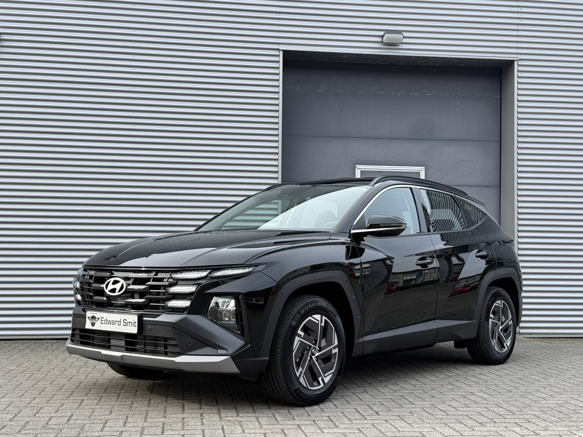 Hyundai Tucson 1.6 T-GDI PHEV Feel I Aut. I Winter Pack I 25, Auto's, Dealer onderhouden, Stof, Gebruikt, Zwart