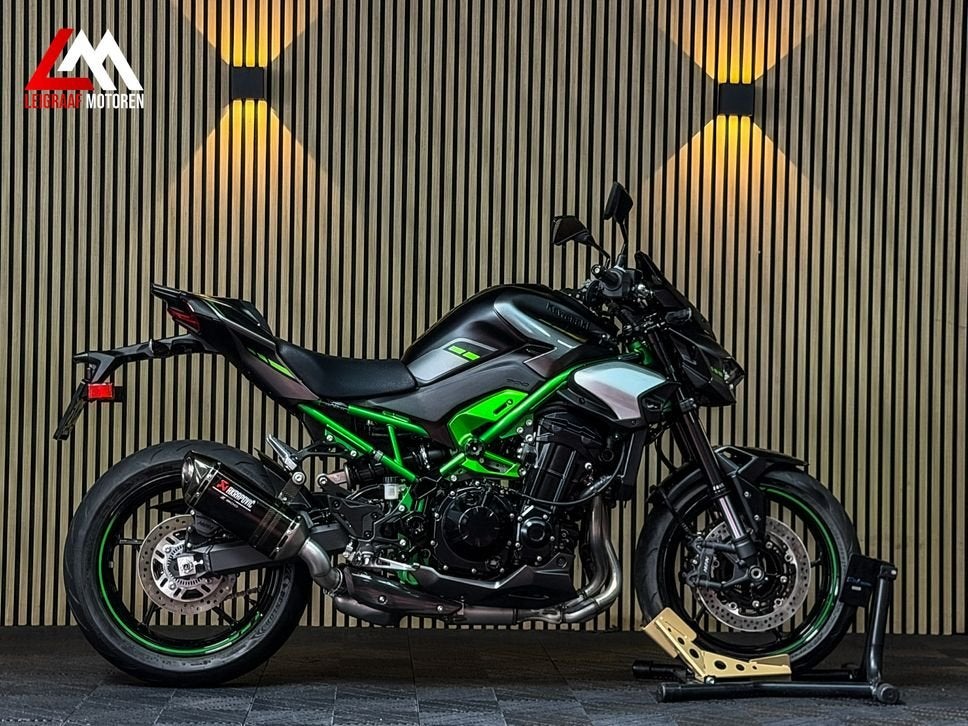 KAWASAKI Z900 PERFORMANCE - 2026 - Akrapovic - Quickshifter, 4 cilinders, 948 cc, Bedrijf, Onbekend