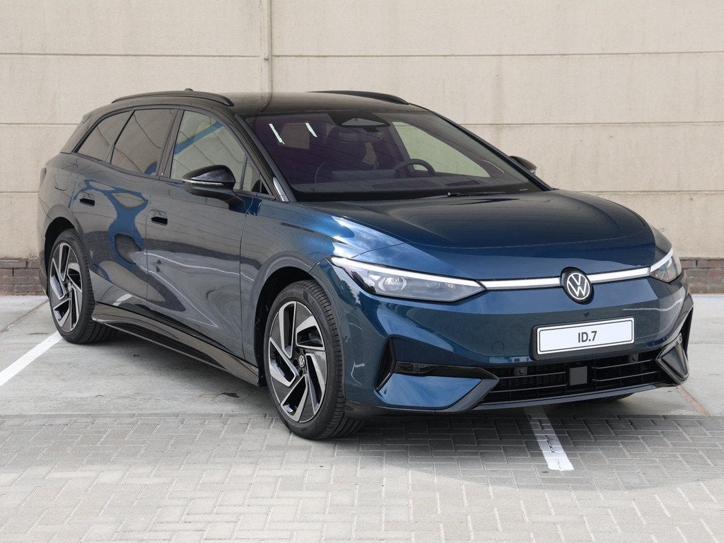 Volkswagen ID.7 Limited Edition Plus 77 kWh 286 PK | 20" inc, Auto's, Volkswagen, Automaat, Achterwielaandrijving, Zwart, Blauw