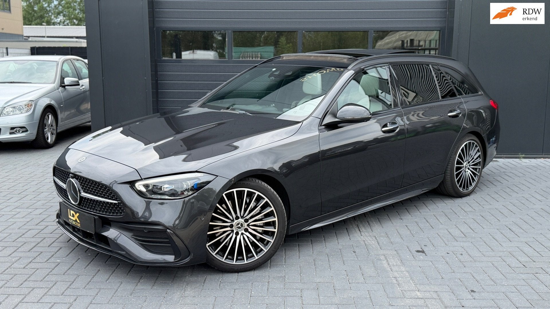 Mercedes-Benz C-klasse Estate 200 d AMG Line Pano|360°|Keyl, Auto's, Automaat, Achterwielaandrijving, Euro 6, 4 cilinders