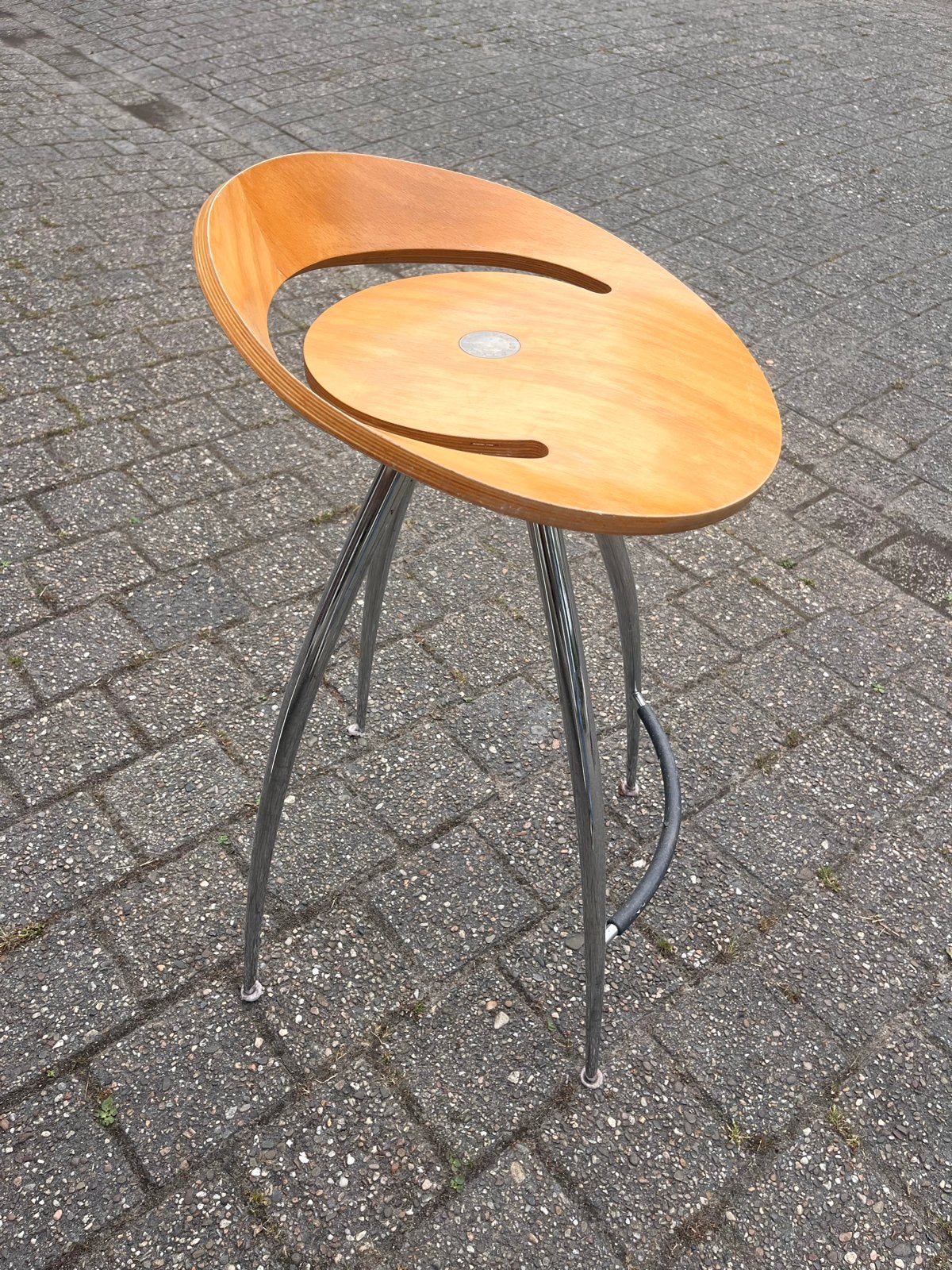 Lyra barkruk - Hout en metaal, Ophalen, Gebruikt, Met voetsteun, Hout