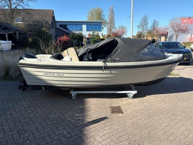 Lifestyle 530  gebruikt aktie prijs direct varen