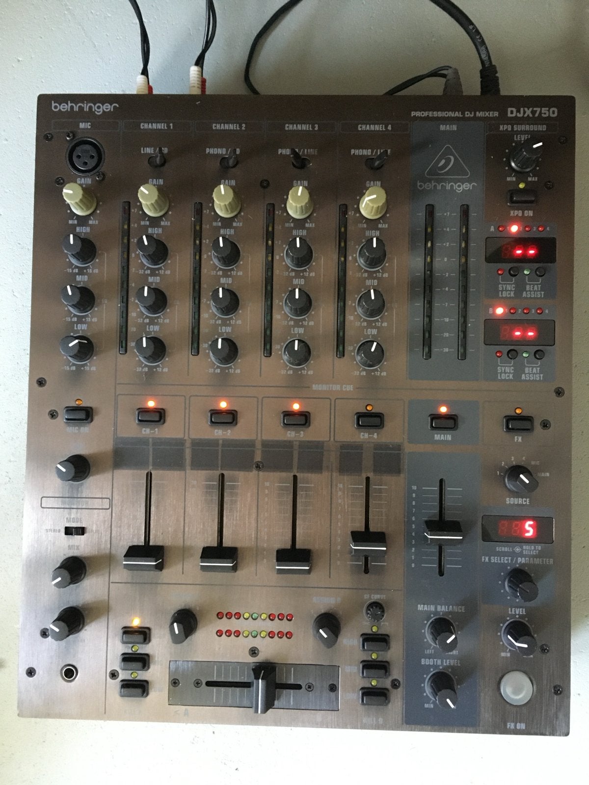 Behringer DJX750 Professionele DJ Mixer, Verzenden, Gebruikt, Dj-set, Behringer