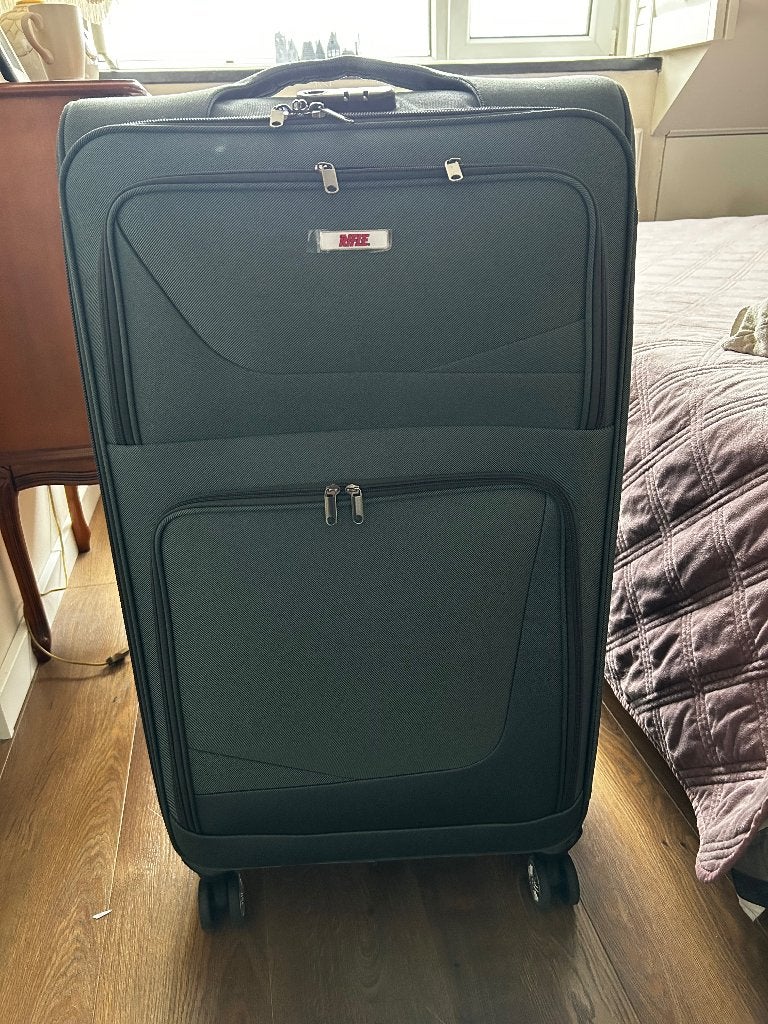 RIFLE TROLLEY MET DUBBEL VOORVAK EN 5 WIELEN, Ophalen, Overige materialen, 45 tot 55 cm, Zo goed als nieuw
