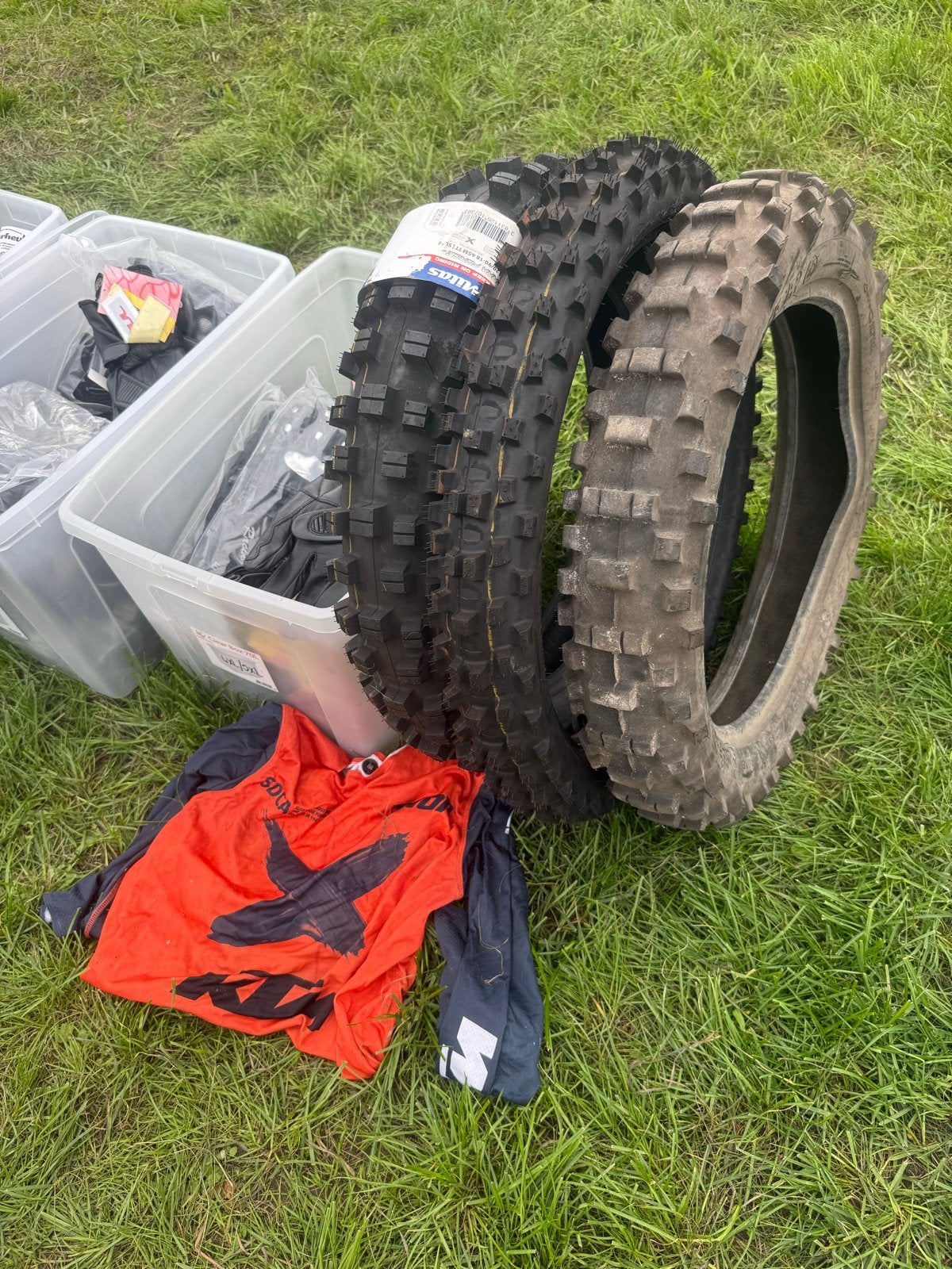 Enduro banden set: Mitas achter, Dunlop Geomax voor, Motoren, Ophalen of Verzenden