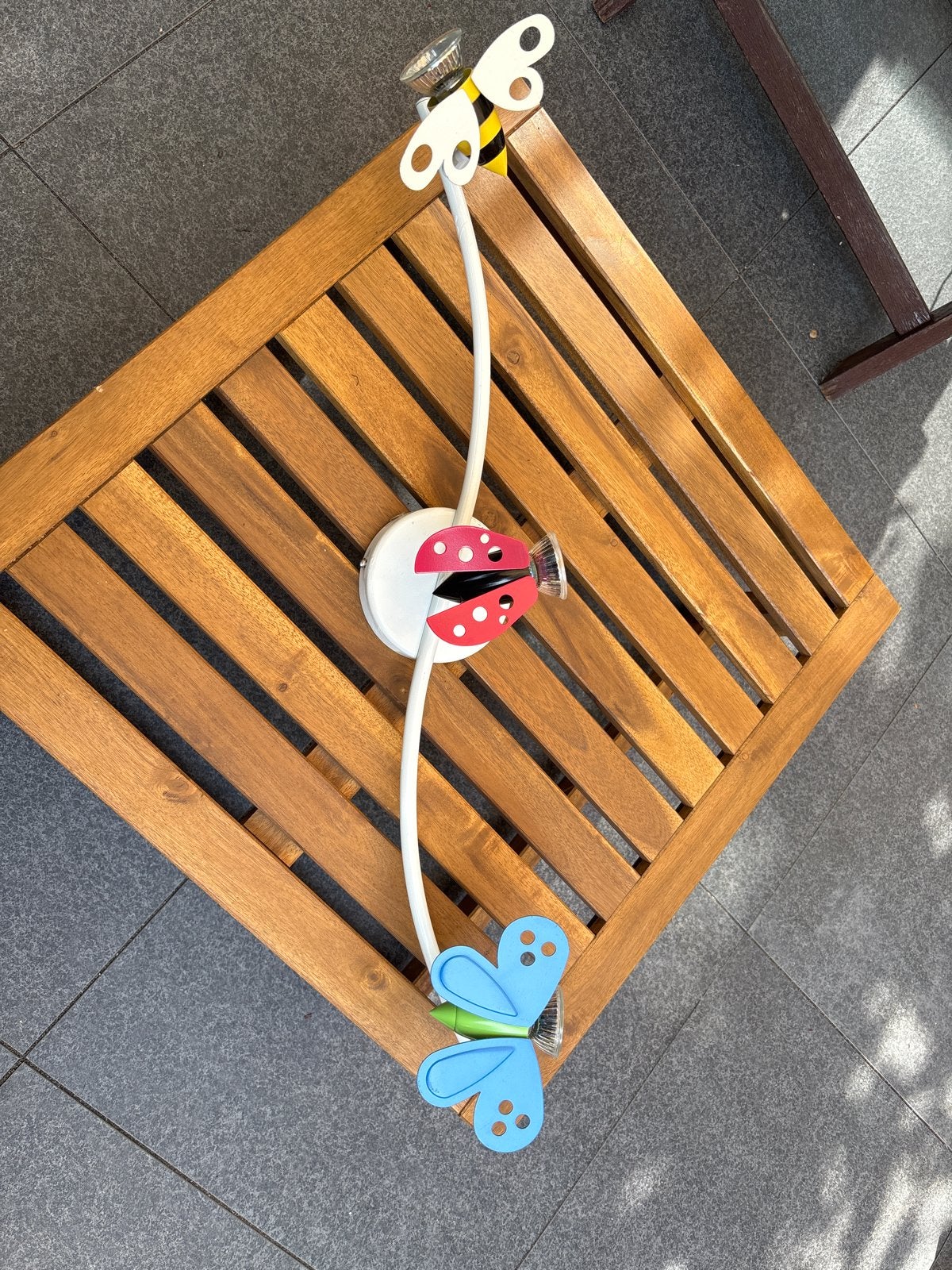 Leuke kinderlamp met bij, lieveheersbeestje en vlinder, Ophalen of Verzenden, Gebruikt