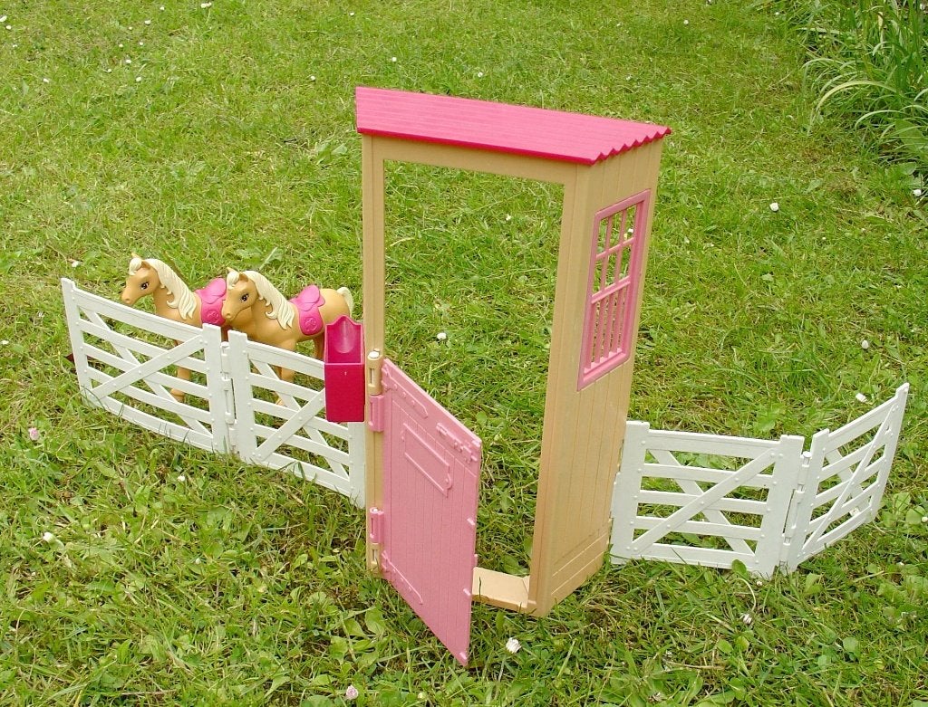 Barbie Paardenmanege Set - Mattel Droomstal met 2 Paarden, Ophalen of Verzenden, Zo goed als nieuw, Barbie