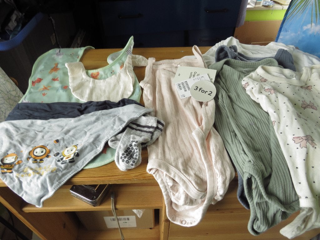 set babyrompertjes en slabbetjes mt 80 en 86, Ophalen, Gebruikt, Maat 86