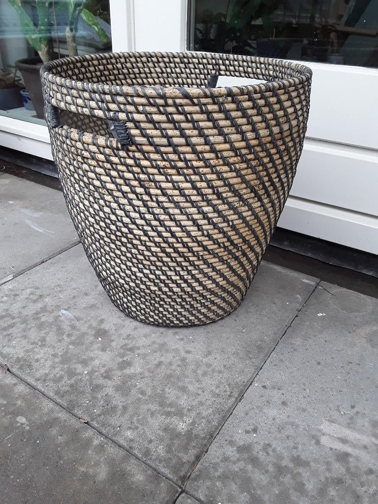 Sierpot Ragkorn plantenpot IKEA, Tuin en Terras, Bloempotten, Overige materialen, Gebruikt, Rond, Minder dan 40 cm