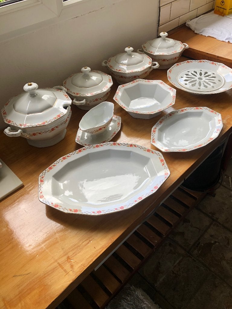 Vintage schalen servies, Ophalen