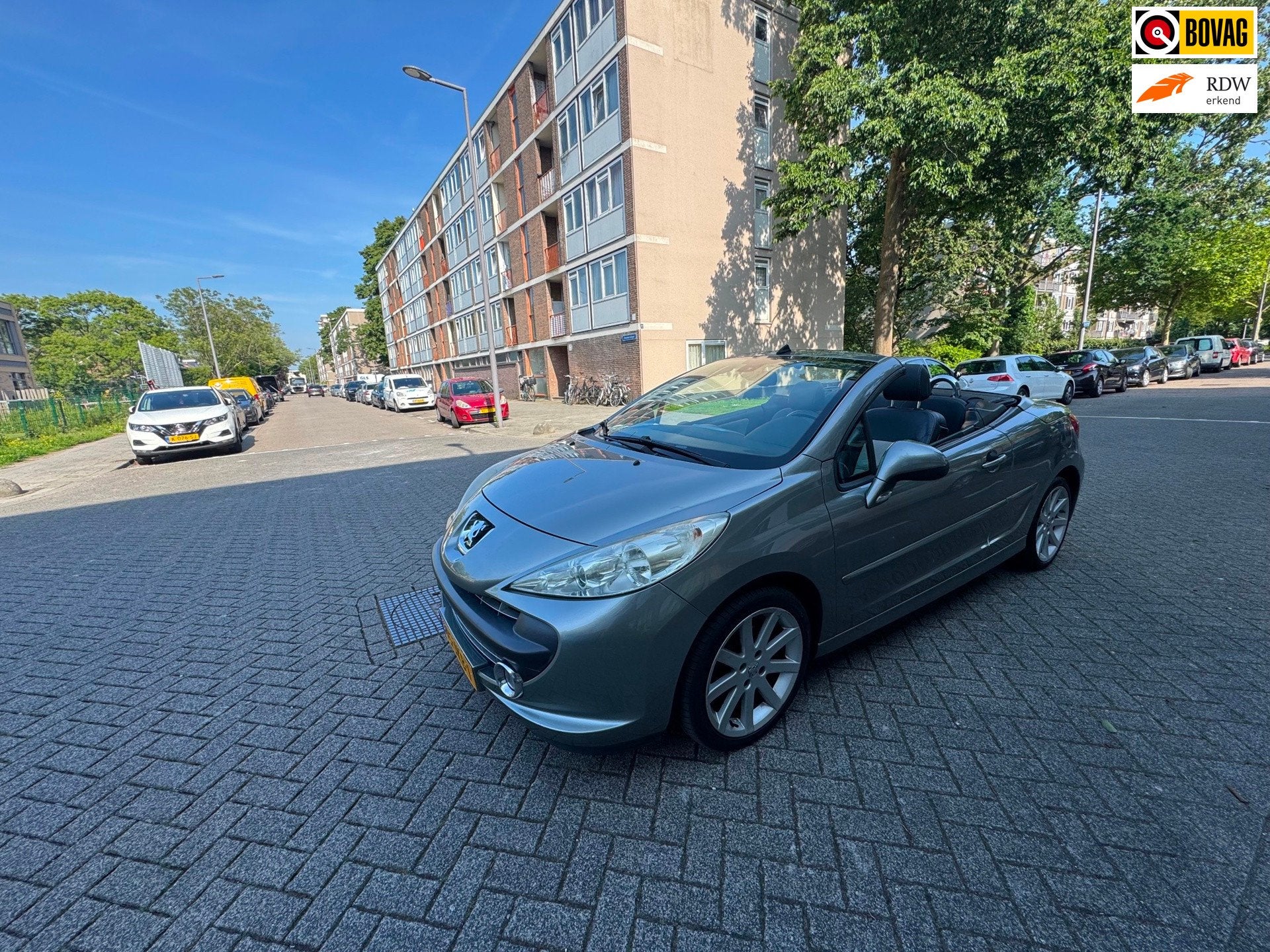 Peugeot 207 CC 1.6-16V T Roland Garros, Voorwielaandrijving, Gebruikt, 4 cilinders, 4 stoelen