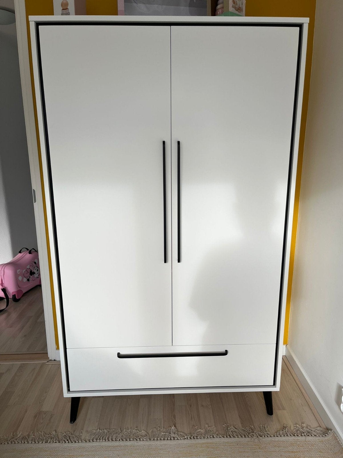 TWF Witte kledingkast met lade en hangruimte, Modern, 150 tot 200 cm, 25 tot 50 cm, Overige houtsoorten