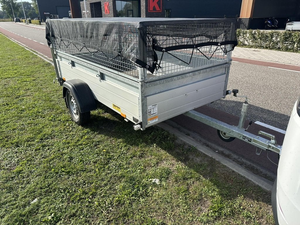 Saris enkelasser bakwagen 255x133 loofrek 1.995,00 incl. btw, Gebruikt