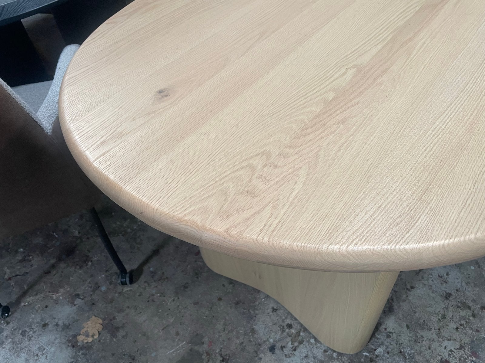 Tafel Josh massief blank eiken organische vorm 250x110, Huis en Inrichting, Ophalen, 100 tot 150 cm, Eikenhout, Vijf personen of meer