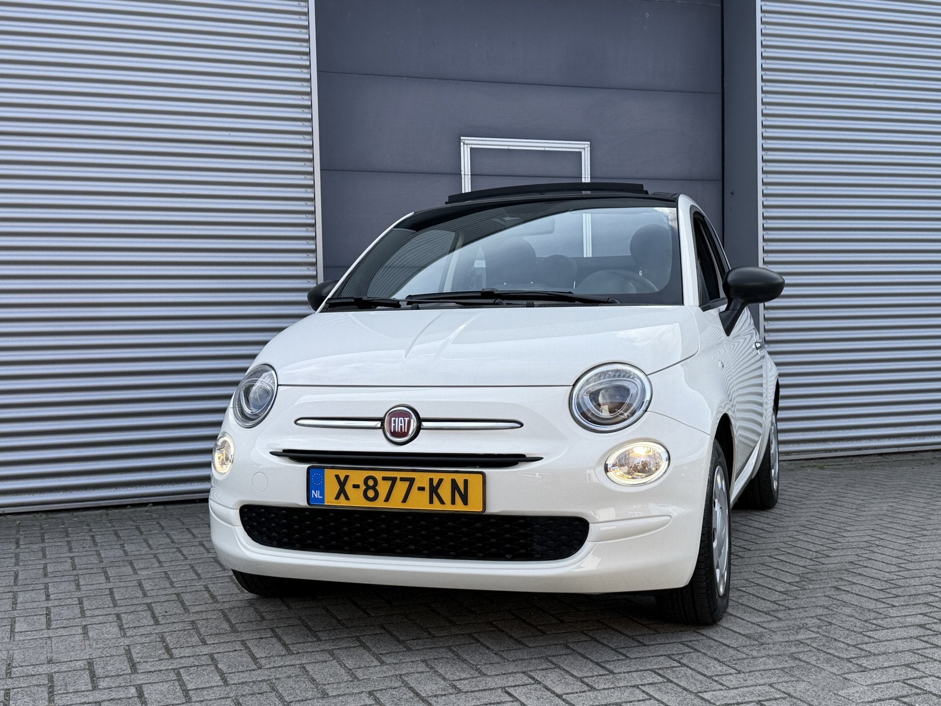 Fiat 500C 1.0 Hybrid I Cabriolet I Carplay I NL Auto, Auto's, Voorwielaandrijving, Dealer onderhouden, Stof, Cabriolet