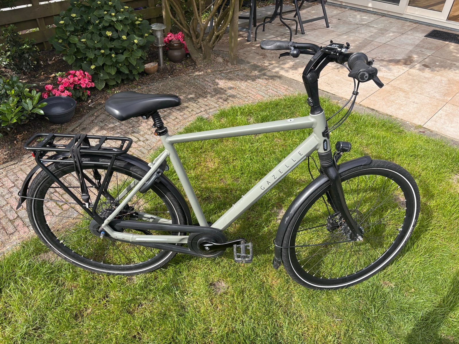 Gazelle Chamonix C8 City Bike — Like New, Ophalen, Versnellingen, Zo goed als nieuw, 57 tot 61 cm