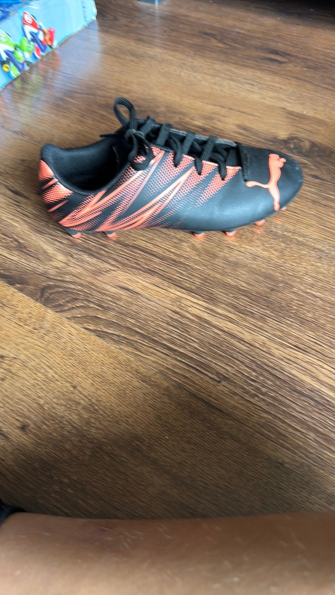 Voetbal schoenen, Maat XS of kleiner, Ophalen, Zo goed als nieuw, Schoenen