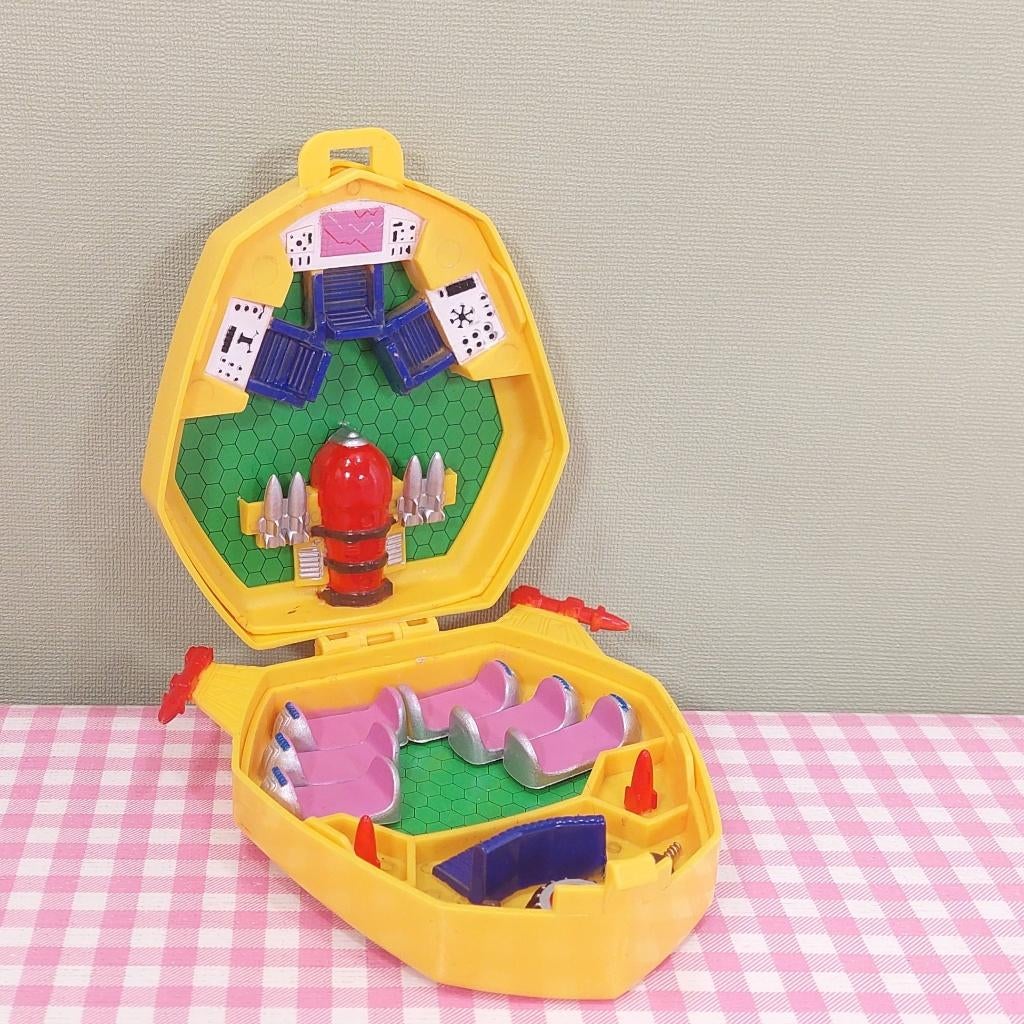 Vintage Hinstar Galaxy War Striker geel jaren 90 robot space, Kinderen en Baby's, Speelgoed | Actiefiguren, Zo goed als nieuw