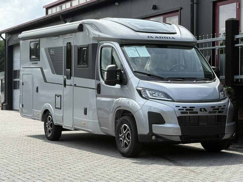 Adria Compact DL - 60Y EDITON - AUTOMAAT, Chemisch toilet, Fiat, Bedrijf, Tot en met 3